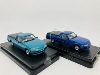 FORD: Two TRAX 1:43 scale models of the Ford XH Ute, one blue and one green - 2