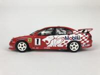 HOLDEN: Three 1:18 scale Holden Commodore V8 racing cars produced by AutoArt (NB description) - 5