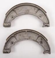 REAR BRAKE SHOES: A used pair of rear brake drum shoes part No. 05G5527 [Location: Melbourne]