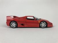 FERRARI: Three 1:18/1:16 scale Ferrari cars (NB description) - 7