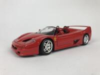 FERRARI: Three 1:18/1:16 scale Ferrari cars (NB description) - 14