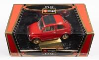 FIAT 500 F: A 1:16 scale 1965 Fiat 500 F model car, finished in red paintwork