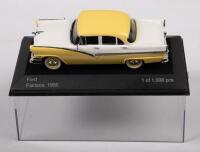 FORD FAIRLANE:&nbsp;A 1:43 scale 1956 Ford Fairlane&nbsp;model,&nbsp;finished in yellow & white two tone&nbsp;paintwork