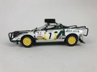 LANCIA: Three 1:18 scale Lancia rally cars (NB description) - 16