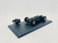 B.R.M.: A 1:43 scale model by SMTS of the BRM V16 MK1, complete with original packaging [Location: Sydney]&nbsp;&nbsp; &nbsp; - 2