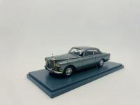 BENTLEY: A fine 1:43 scale model by Neo of the 1965 S3 Continental by Mulliner Park Ward, officially licenced by Bentley Motors Ltd, in original packaging [Location: Sydney] - 2