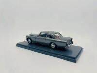 BENTLEY: A fine 1:43 scale model by Neo of the 1965 S3 Continental by Mulliner Park Ward, officially licenced by Bentley Motors Ltd, in original packaging [Location: Sydney] - 3