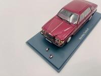 BENTLEY: A fine 1:43 scale model by Neo of the Turbo R, officially licenced by Bentley Motors Ltd, in original packaging [Location: Sydney] - 4