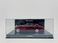 ROLLS-ROYCE: A 1:43 scale model by Minichamps of the Silver Cloud II Drophead Coup&eacute;, in original packaging [Location: Sydney] - 5