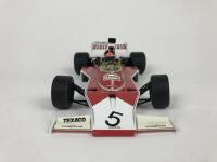 FORD: Three 1:18 scale McLaren Ford Formula 1 racing cars produced by MiniChamps (NB description) - 5