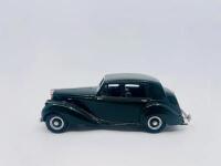BENTLEY: A fine 1:43 scale white metal model by Lansdowne Models of the 1950 Mark VI Saloon, in original packaging [Location: Sydney]