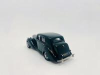 BENTLEY: A fine 1:43 scale white metal model by Lansdowne Models of the 1950 Mark VI Saloon, in original packaging [Location: Sydney] - 3