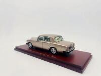 ROLLS-ROYCE: A fine 1:43 scale model by True Scale Miniatures of the Silver Shadow II, in original packaging [Location: Sydney] - 3