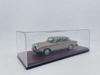 ROLLS-ROYCE: A fine 1:43 scale model by True Scale Miniatures of the Silver Shadow II, in original packaging [Location: Sydney] - 6