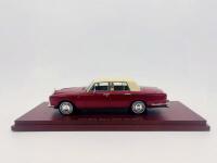 ROLLS-ROYCE: A fine 1:43 scale model by True Scale Miniatures of the Silver Shadow I, in original packaging [Location: Sydney]