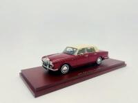 ROLLS-ROYCE: A fine 1:43 scale model by True Scale Miniatures of the Silver Shadow I, in original packaging [Location: Sydney] - 2