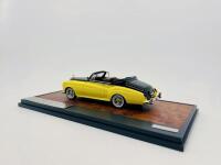 ROLLS-ROYCE: A fine 1:43 scale model by Matrix of the Silver Cloud III Drophead by H.J. Mulliner, Limited Edition (274&nbsp;of 408) in original packaging [Location: Sydney] - 3