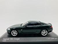 JAGUAR: A 1:43 scale model by Minichamps of the XK8 Coup&eacute; in Green, Limited Edition (1,008 pieces), in original packaging [Location: Sydney]