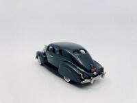 LINCOLN: A 1:43 scale model by Brooklin Models of the 1938 Lincoln Zephyr sedan in grey, complete with original packaging [Location: Sydney] - 3