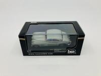JAGUAR: A 1:43 scale model by IXO Models of the 1953 Mark VII Stirling Moss' Silverstone winner, in original packaging [Location: Sydney] - 5