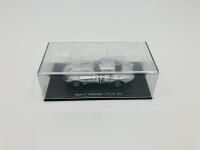 Jaguar: A 1:43 scale model by Spark of the E-type Lightweight Lindner/Nocker in 1964 Le Mans livery, in original packaging [Location: Sydney] - 5