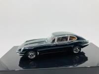 Jaguar: A 1:43 scale model by AutoArt of the E-type Series 2 V12 Coupe in Green, in original packaging [Location: Sydney]