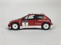 PEUGEOT: Three 1:18 scale Peugeot rally cars produced by AutoArt (NB description) - 31