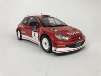 PEUGEOT: Three 1:18 scale Peugeot rally cars produced by AutoArt (NB description) - 33
