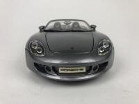 PORSCHE: Pair of 1:18 scale Porsche cars (NB description) - 5