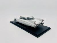 CADILLAC: A 1:43 scale model by Spark&nbsp;of the 1959 Cadillac Fleetwood Sixty Special sedasn in white, complete with original packaging [Location: Sydney] - 3