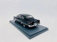 CADILLAC: A 1:43 scale model by Neo Scale Models of the Cadillac Series 62 Sedanet&nbsp;in black, complete with original packaging [Location: Sydney] - 3