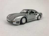 PORSCHE: Pair of 1:18 scale Porsche cars (NB description) - 15