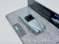 BUICK: A 1:43 scale model by Minichamps of the 1951 Buick Le Sabre&nbsp;Concept, limited edition 010/999, complete with original packaging [Location: Sydney] - 4