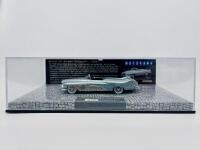 BUICK: A 1:43 scale model by Minichamps of the 1951 Buick Le Sabre&nbsp;Concept, limited edition 010/999, complete with original packaging [Location: Sydney] - 5