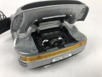 PORSCHE: Pair of 1:18 scale Porsche cars (NB description) - 25