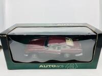 Aston Martin: A 1:18&nbsp;scale model by AutoArt&nbsp;of the DB5, in original packaging [Location: Sydney] - 2
