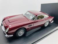 Aston Martin: A 1:18&nbsp;scale model by AutoArt&nbsp;of the DB5, in original packaging [Location: Sydney] - 3