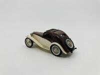 M.G.: A 1:43 scale model from the 'Abingdon Classics' series by Autotorque of the 1934/35 PA Airline, in original packaging [Location: Sydney] - 3