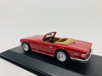 Triumph: A 1:43 scale model by Minichamps of the TR6, in original packaging [Location: Sydney] - 6