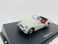 Triumph: A 1:43 scale model by Eagle's Race of the TR2, in original packaging [Location: Sydney] - 4