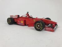 FERRARI: Three 1:18 scale Ferrari Formula 1 racing cars produced by Paul&rsquo;s Model Art (NB description) - 6