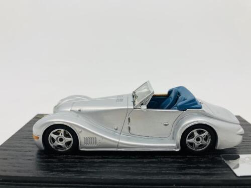 396 · Morgan: A 1:43 scale model by Spark of the Aero 8, in original packaging [Location: Sydney]