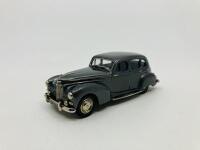 Humber: A 1:43 scale model by Lansdowne Models&nbsp;of the 1949/50 Super Snipe Mark III, in original packaging [Location: Sydney] - 4