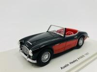 Austin-Healey: A 1:43 scale model by Spark of the 100/6, in original packaging [Location: Sydney] - 4