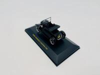 FORD: A 1:43 scale model by IXO Models of the 1925 Ford Model T Runabout, complete with original packaging [Location: Sydney] - 4