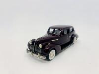 BUICK: A 1:43 scale model by Brooklin Models of the 1939 Buick Century 2-Door Touring Sedan in Maroon, complete with original packaging [Location: Sydney] - 2