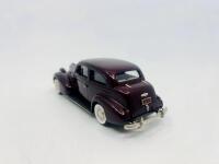 BUICK: A 1:43 scale model by Brooklin Models of the 1939 Buick Century 2-Door Touring Sedan in Maroon, complete with original packaging [Location: Sydney] - 3