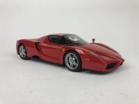 FERRARI: Three 1:18 scale Ferrari cars (NB description) - 29
