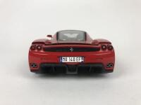 FERRARI: Three 1:18 scale Ferrari cars (NB description) - 34