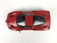 FERRARI: Three 1:18 scale Ferrari cars (NB description) - 35